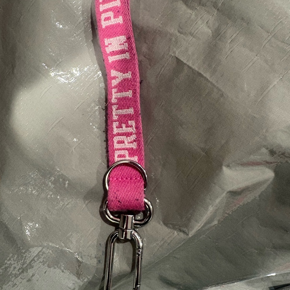 PINK Victoria's Secret Pink Key Holder - Picture 2 of 4